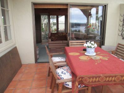Alfresco dining